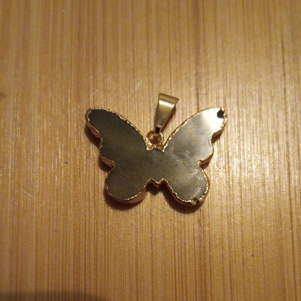 Green Agate 9.50 ctw Butterfly Pendant with Chain in Goldtone